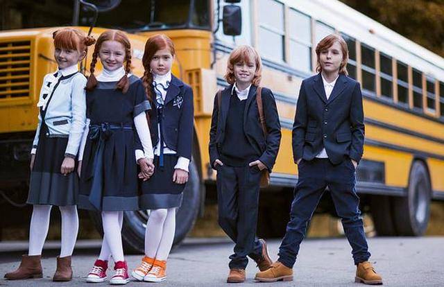校服加工定做服装英国的绅士文化的起点