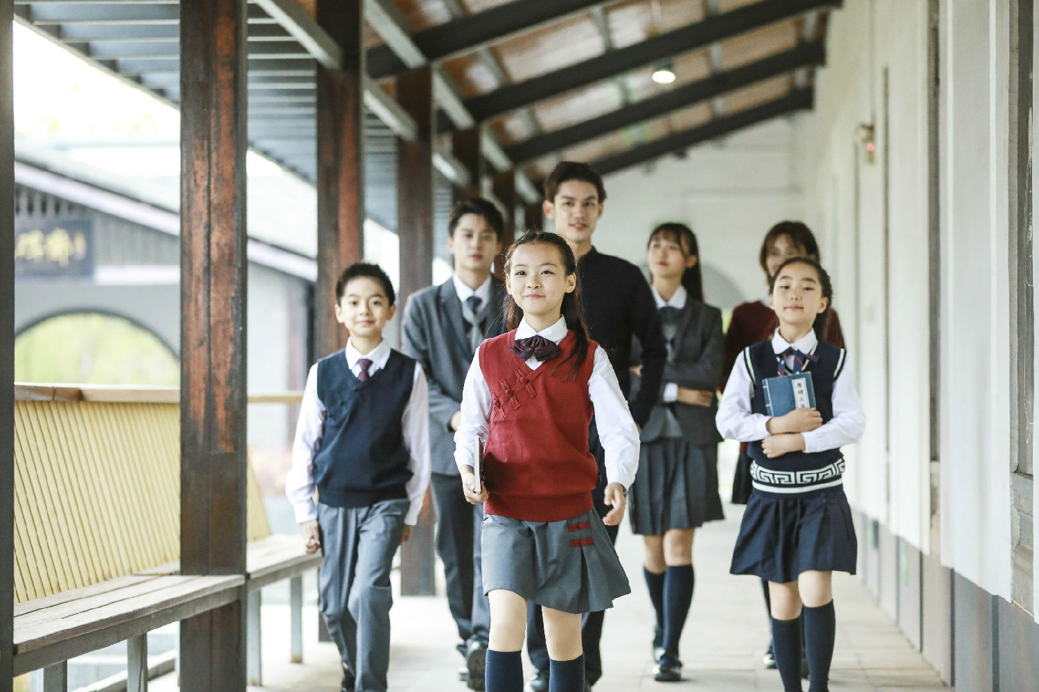 小学生校服的清洁技巧