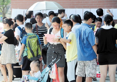 从尺寸选择到日常保养，全方位指导新生如何正确使用学生校服